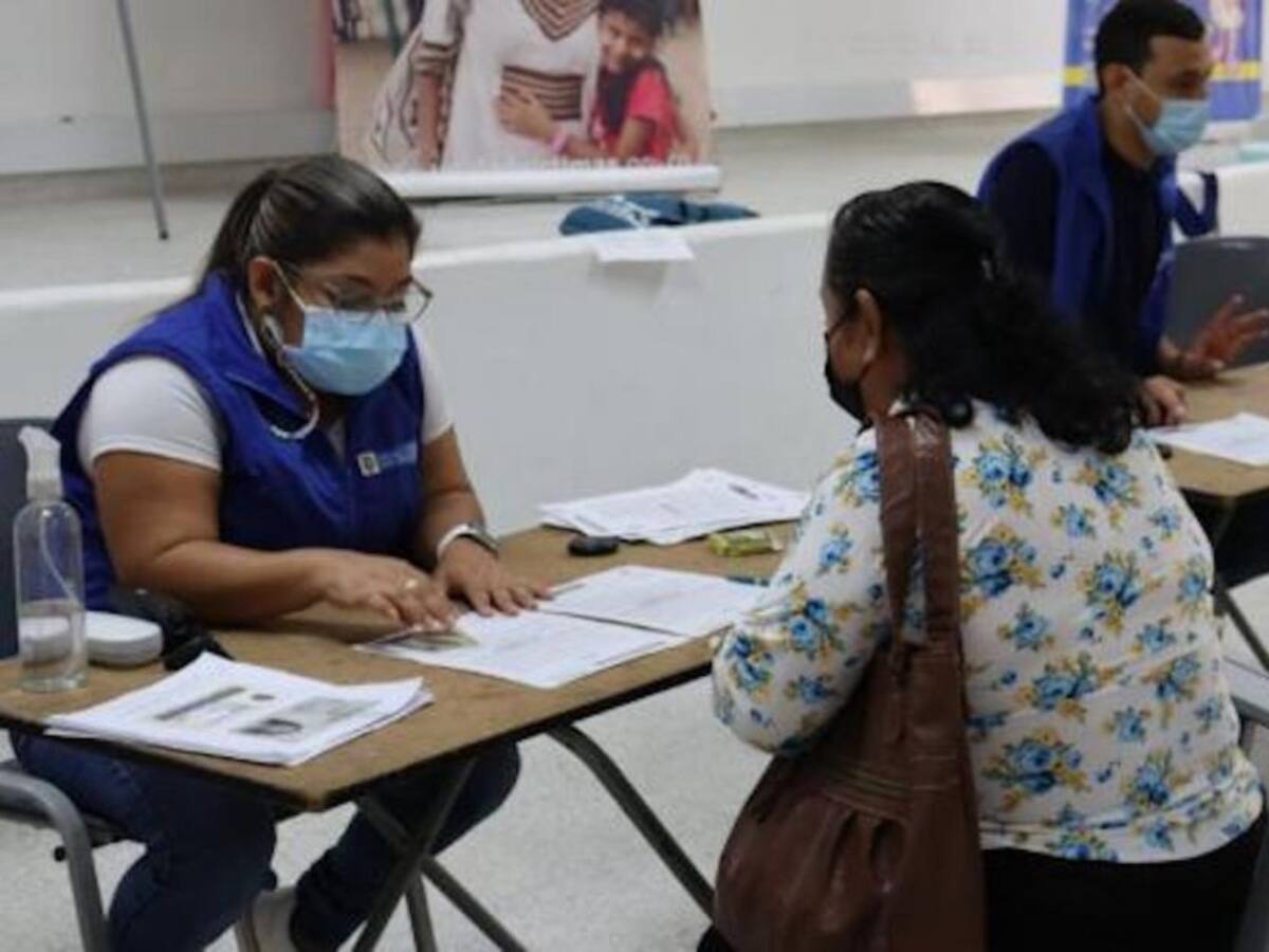 En Santa Marta, víctimas recibieron indemnización por 5 mil millones