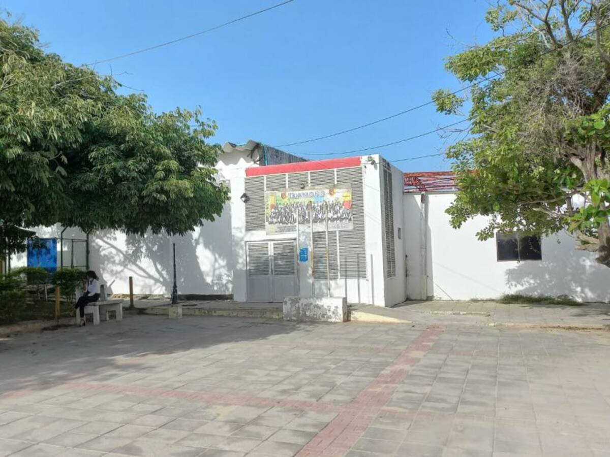 Colegio en Puerto Colombia suspende clases por supuesto panfleto