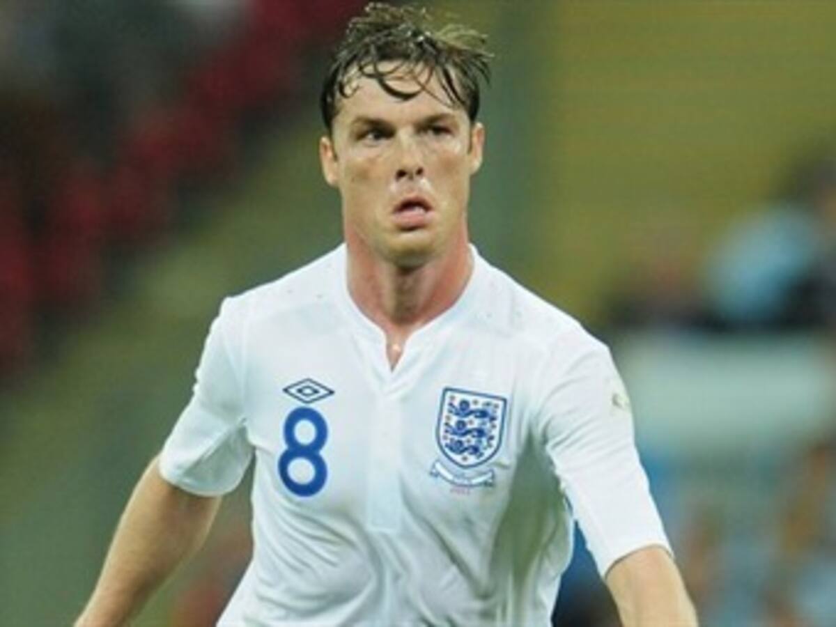 El centrocampista inglés, Scott Parker será el capitán de Inglaterra frente a Holanda