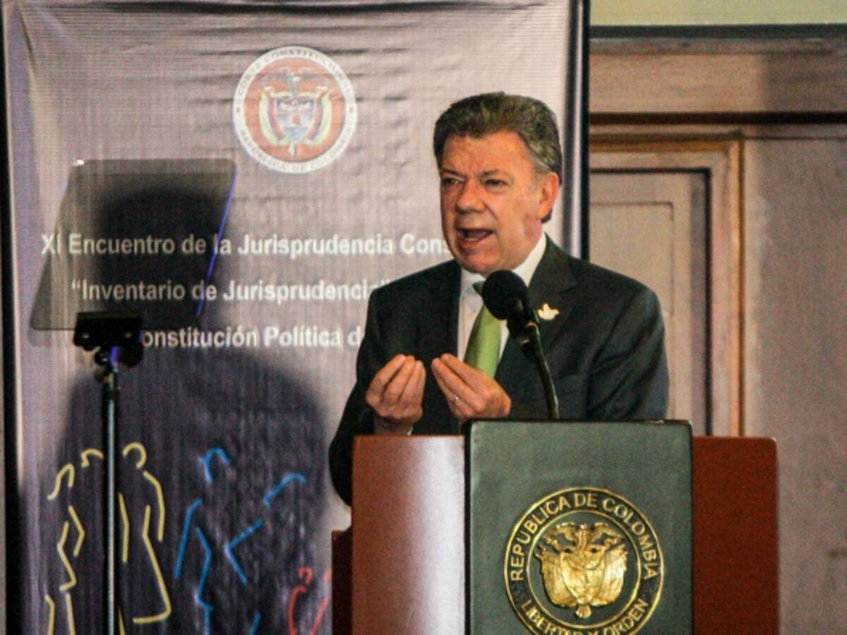 De la Calle, Canciller y MinDefensa buscarán acercamientos con el Centro Democrático