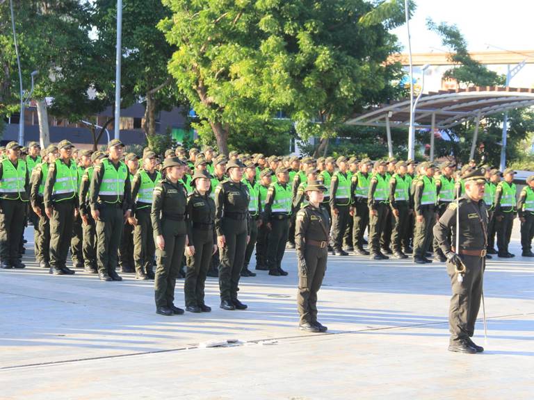Cortesía - Referencia