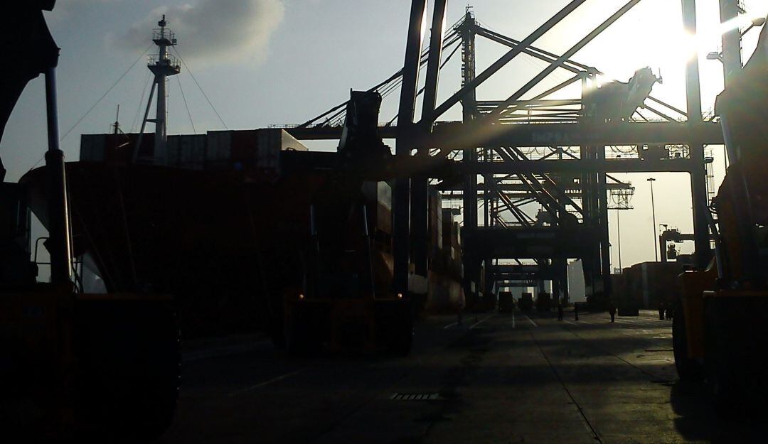 Cartagena cuenta con nuevo puerto para el transporte de madera y cemento