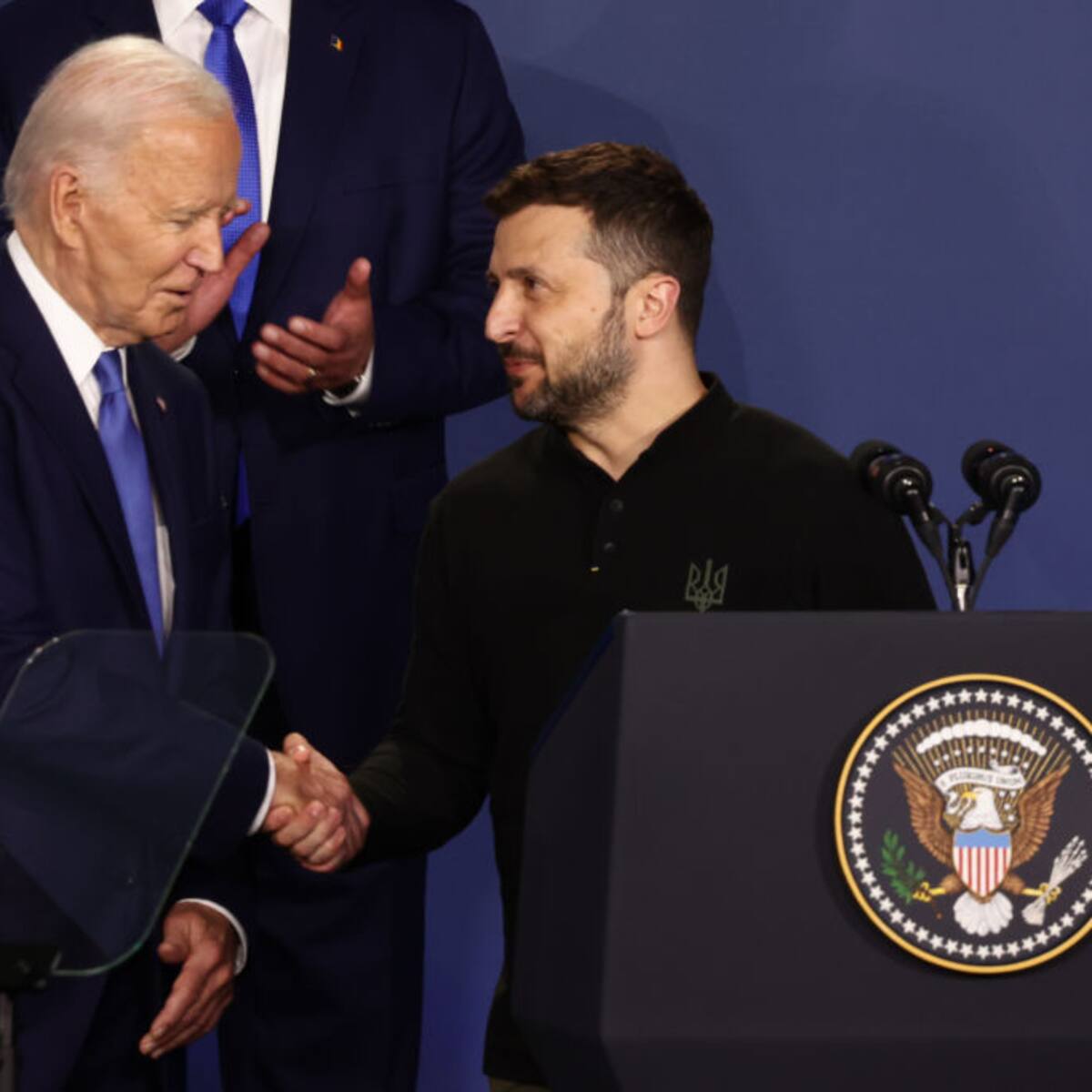 Zelenski resta importancia al lapsus de Biden en el que le confundió con Putin