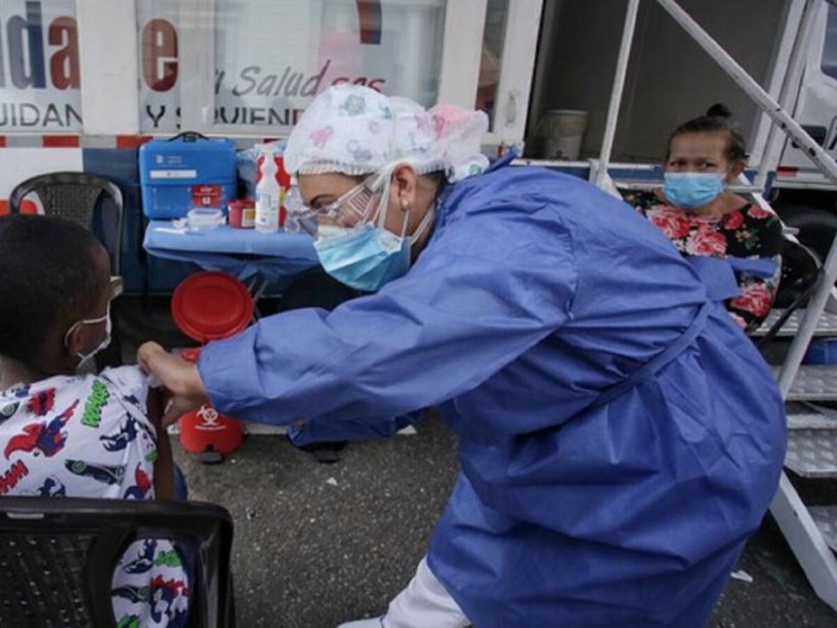 Colombia registra hoy 1.351 nuevos contagios y 45 fallecidos por COVID-19