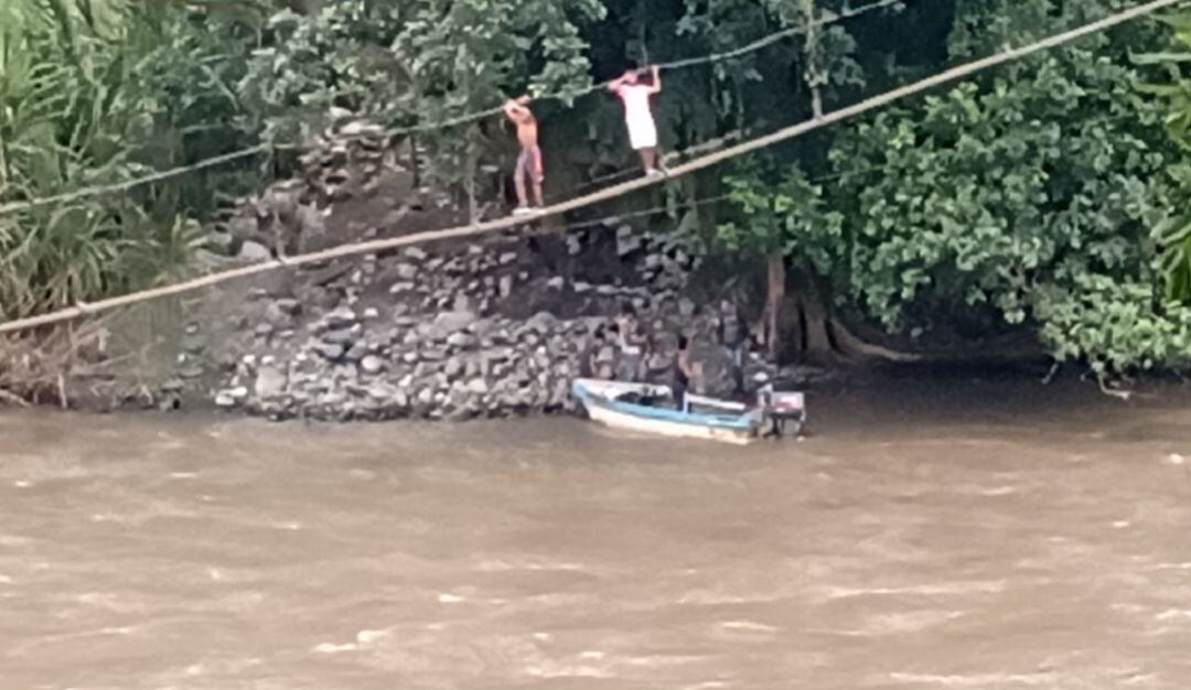 Evalúan medio para movilizar los cuerpos rescatados.