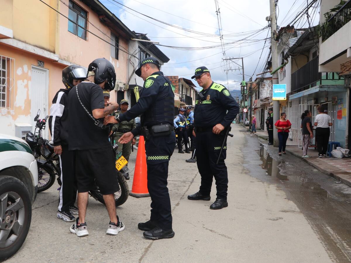 Más de 20 mil dosis de drogas incautadas dejó operativo policial en la comuna 9 de Dosquebradas