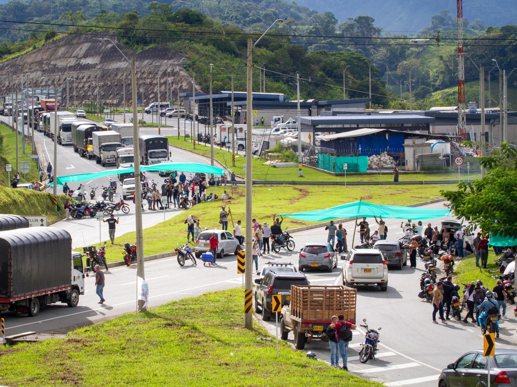 Protesta minera el Porce- foto PubliNordeste
