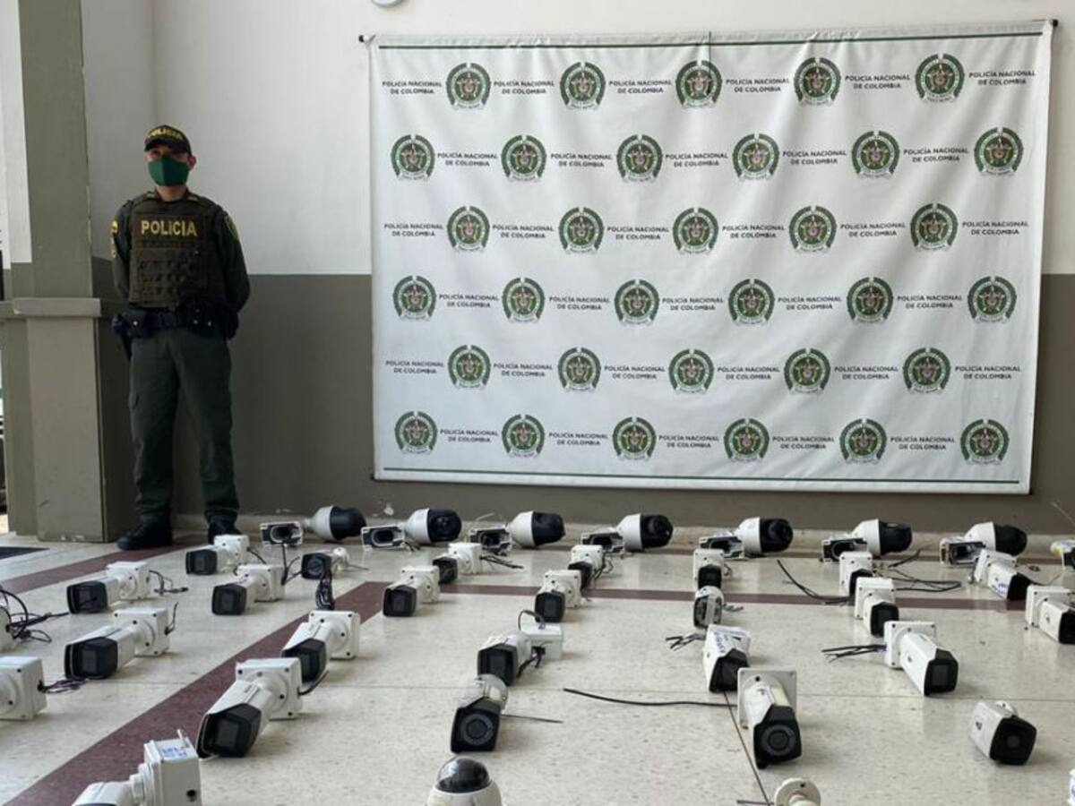 Con cámaras de vigilancia, bandas criminales espiaban a la Policía en Bello