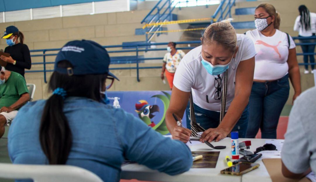 La OAGRD adelantó el pago de este subsidio a 1.372 damnificados de olas invernales 2004, 2007, 2010 y falla de San Francisco