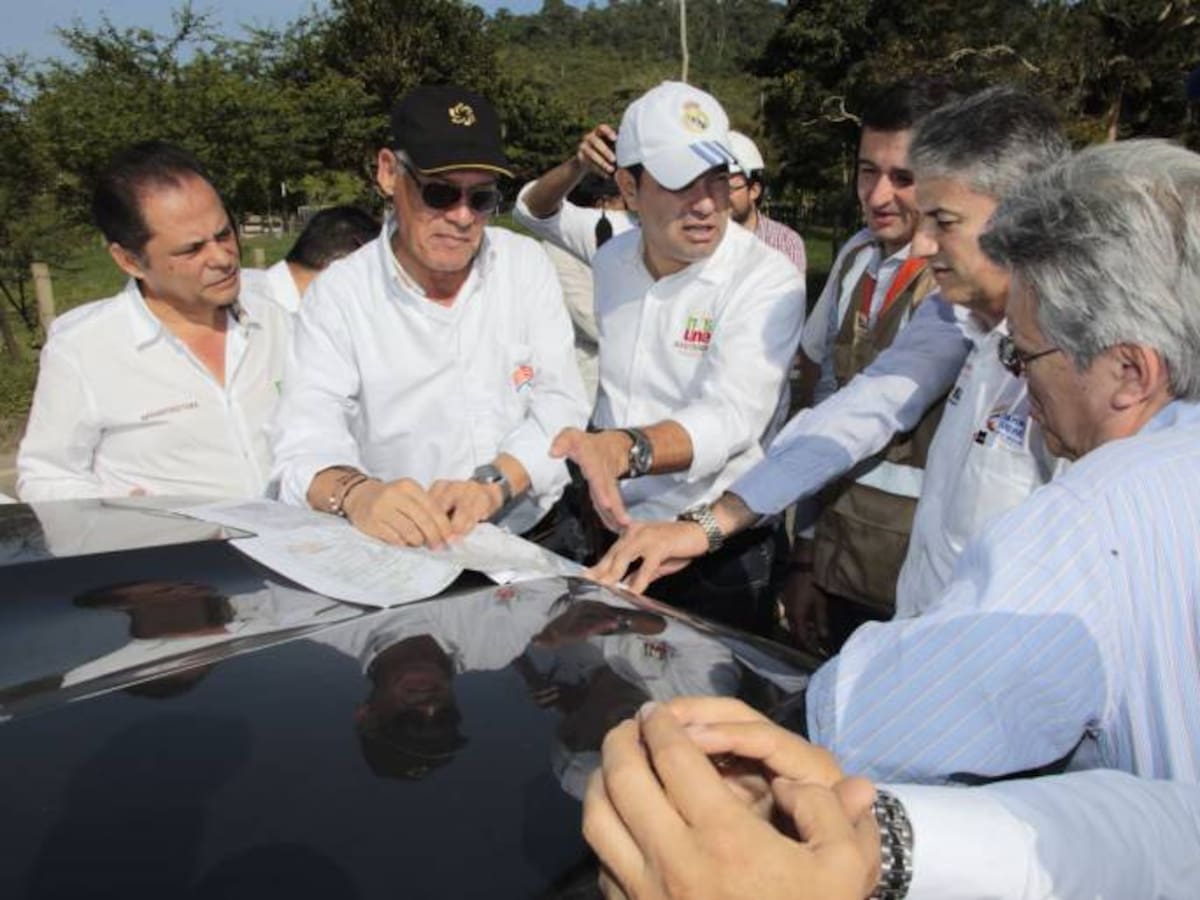 Gobernador reiteró que vía a Barranca deberá estar pavimentada el miércoles