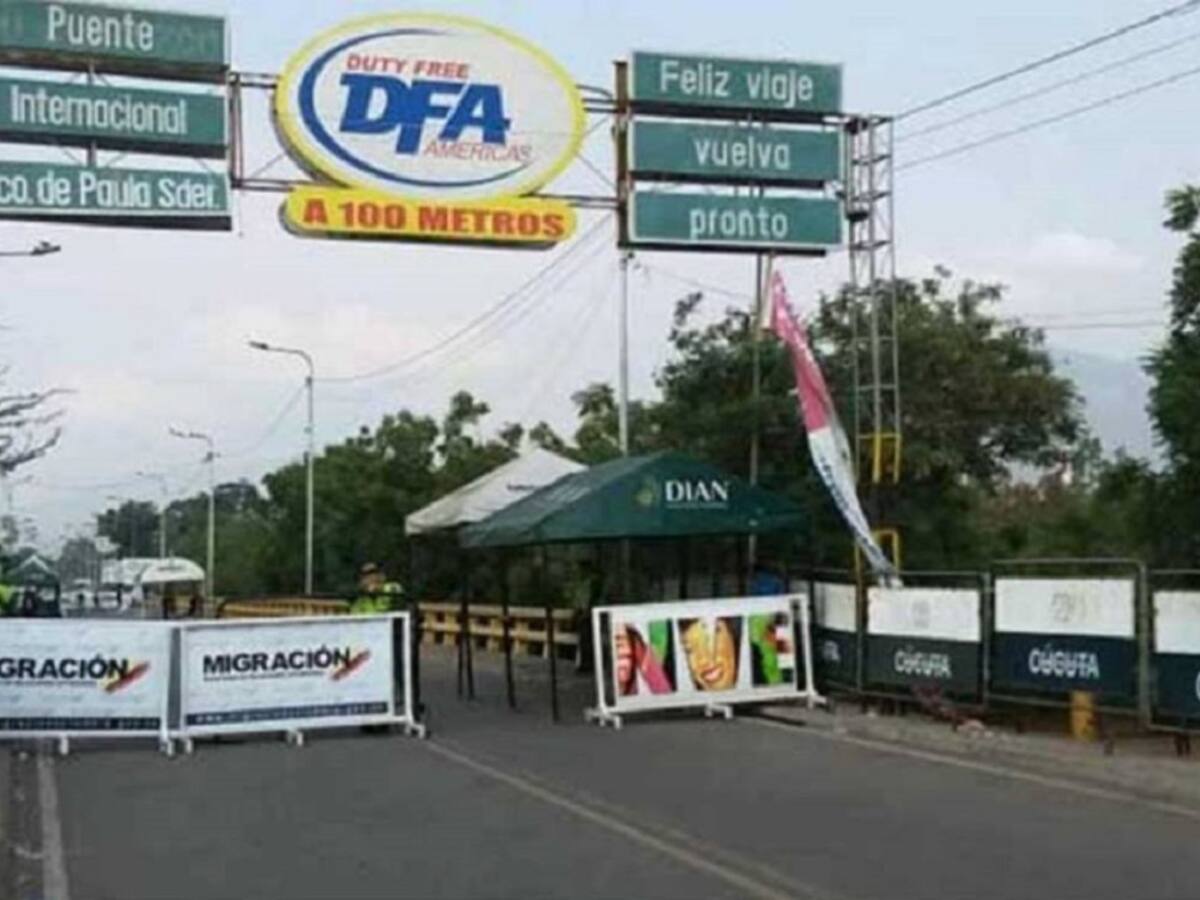 Colombia extiende el cierre de los pasos fronterizos hasta el 1 de junio