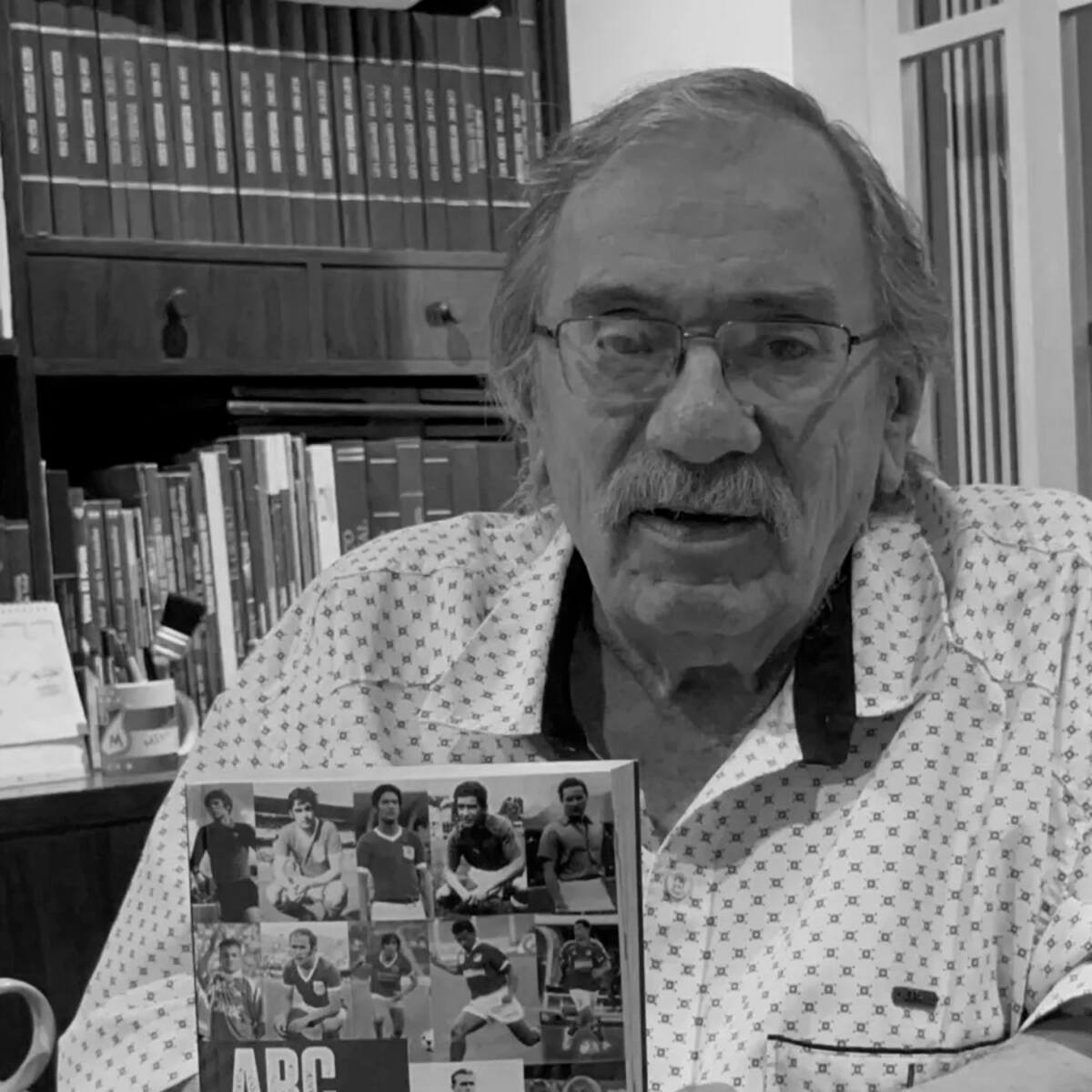 Luto en el fútbol colombiano: Falleció el historiador Guillermo Ruiz Bonilla