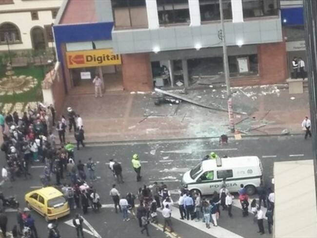 Ocho personas heridas por dos explosiones en sedes de Porvenir en Bogotá