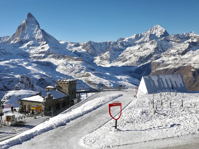 ZERMATT, VALAIS, SWITZERLAND - 2022/12/01. Imagen tomada de Getty Imagenes (Crédito: SOPA Images / Colaborado)