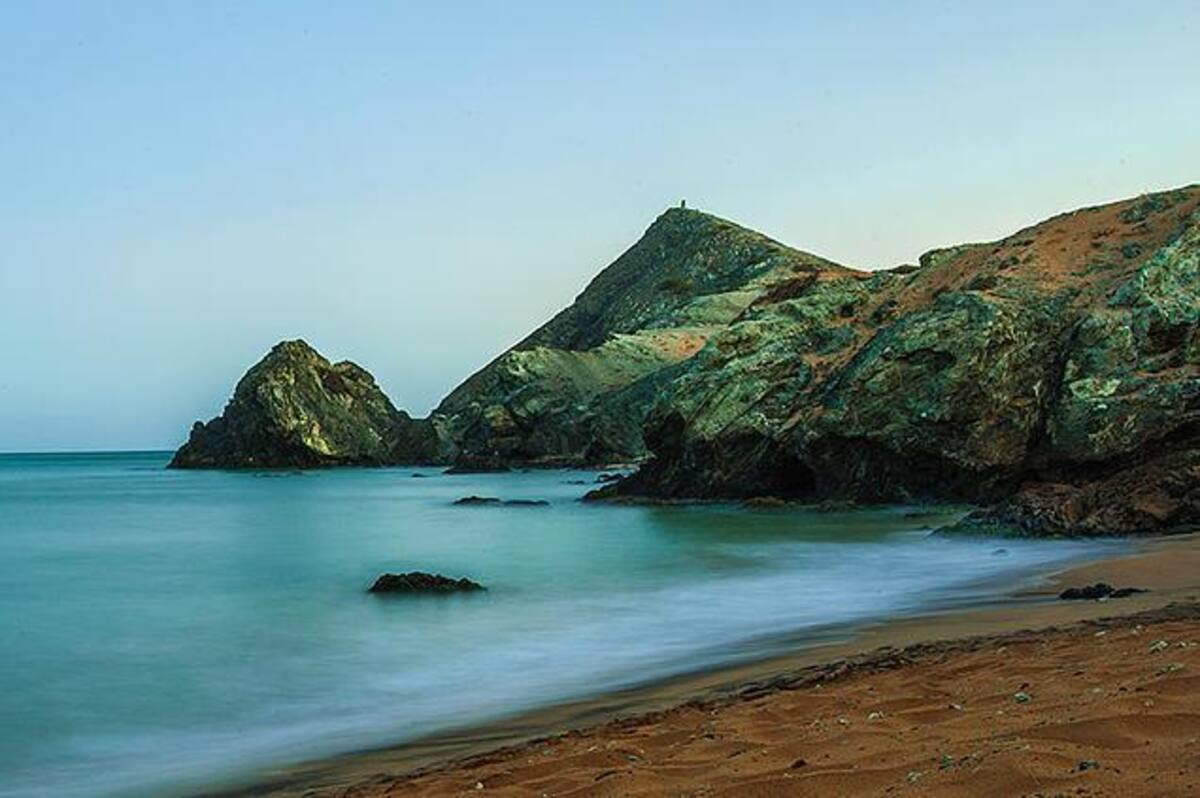 Como la única agencia de viajes con triple certificación Icontec, además de pertenecer a la ANATO, Guajira Tours ofrece las mejores experiencias del norte del país.