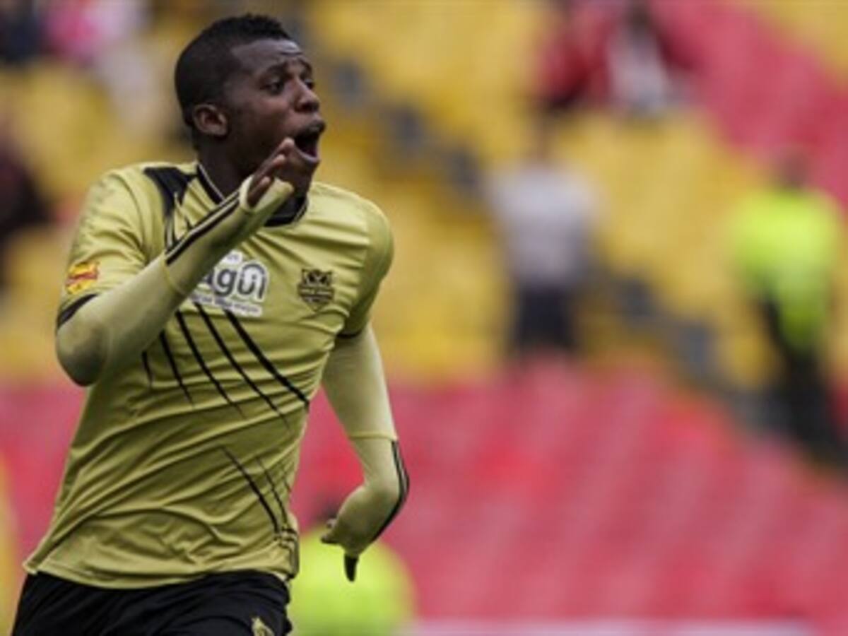 Itagüí fue más en Bogotá y venció 2-0 a Santa Fe