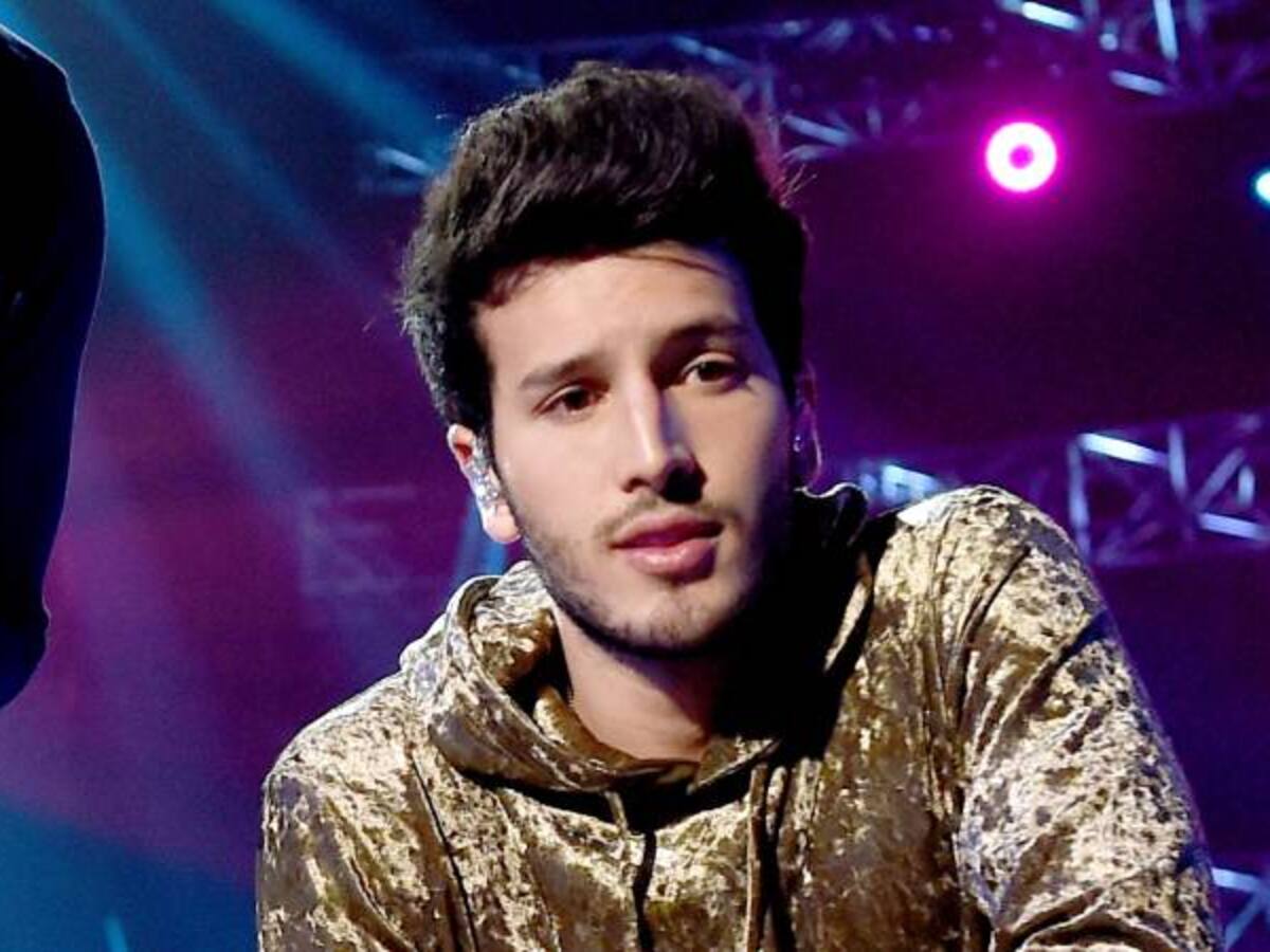 Las críticas que ha tenido la carátula del último álbum de Yatra