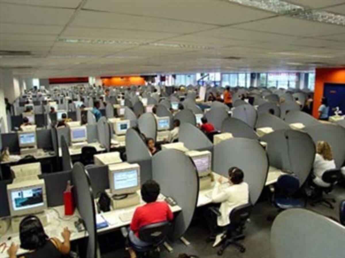 Más de 30.000 llamadas se recibieron en junio en el call center COLabora