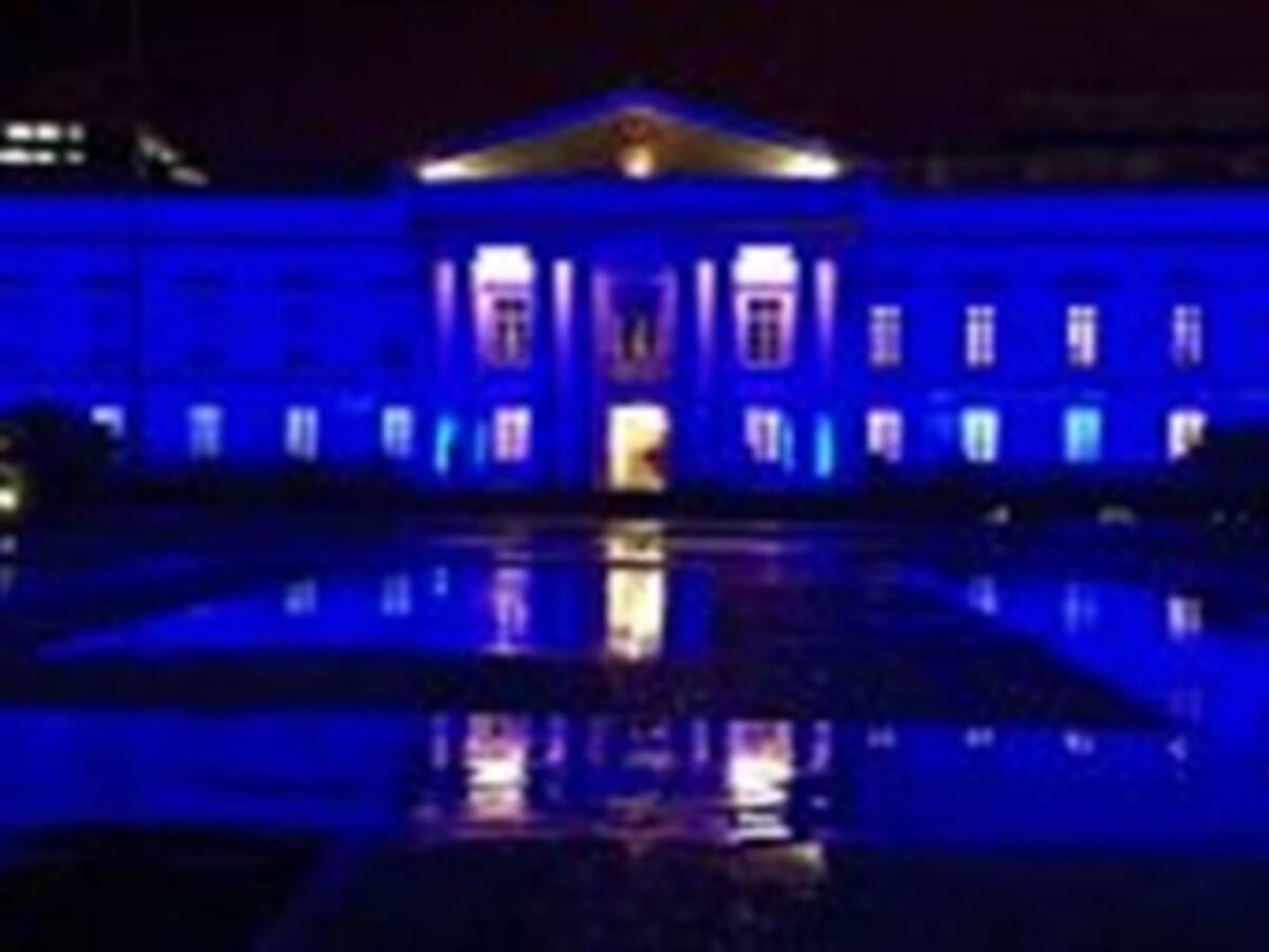 En Bogotá y Cartagena rinden homenaje a la Armada Nacional de Colombia