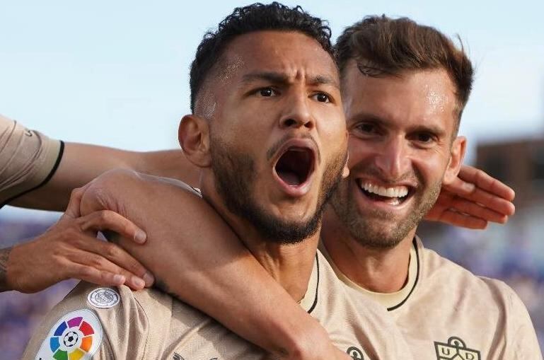 Doblete de Luis Javier Suárez con Almería / @U_D_Almeria