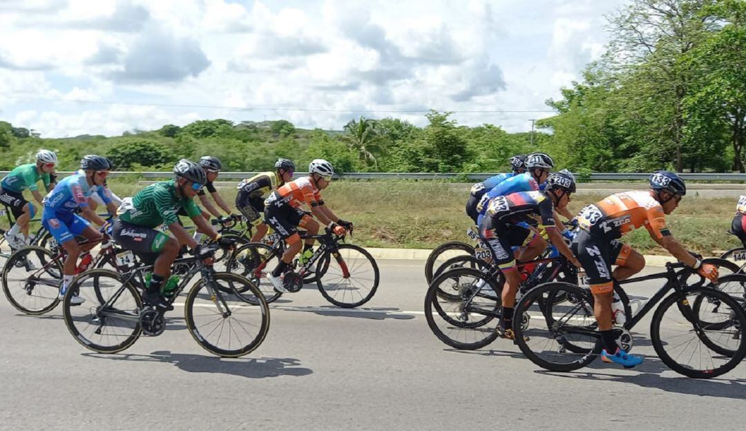 Imagen de referencia. Ciclistas en el Atlántico