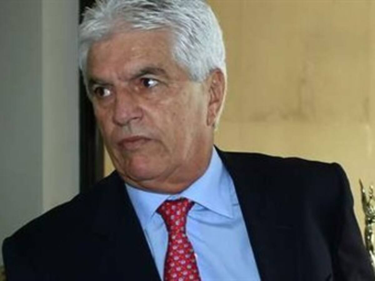 Brasil cayó por su desequilibrio emocional: Julio Comesaña