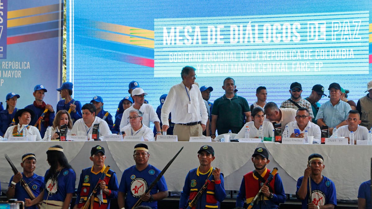 Cese al fuego entre Gobierno y Estado Mayor Central de las Farc sería por tres meses