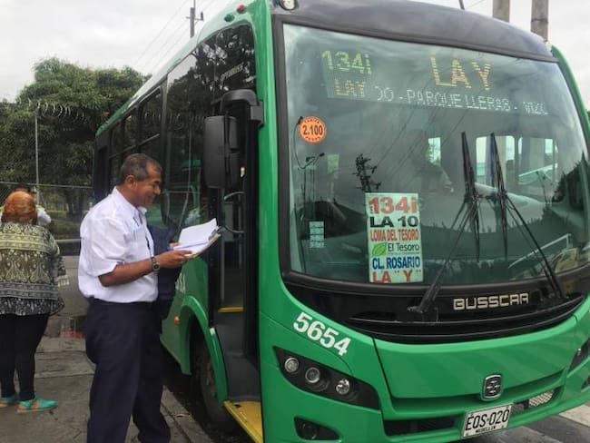 Desde hoy las rutas alimentadoras de Poblado-Laureles solo reciben cívica