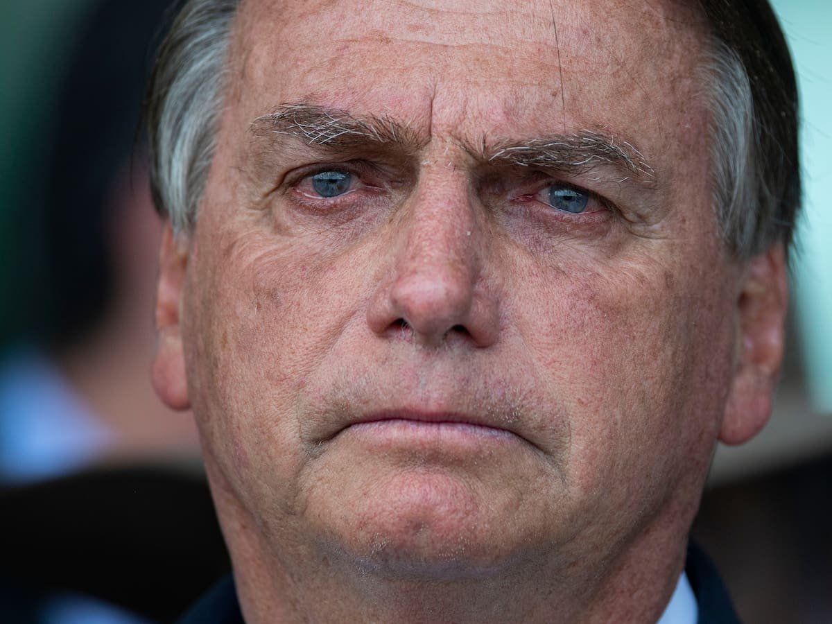 Acusan a Jair Bolsonaro de lavado de dinero y asociación criminal por diamantes de Arabia