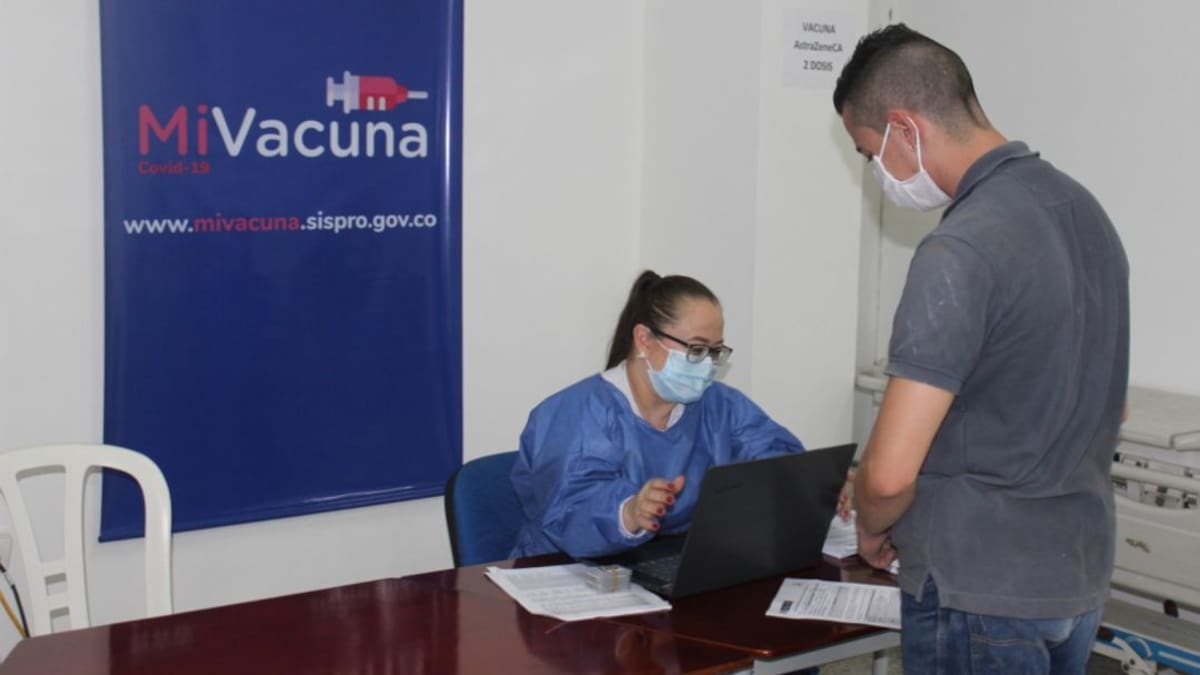 En 6 muncipios de Risaralda empezarán a vacunar a los mayores de 18 años