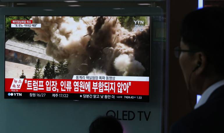 Pyongyang exhibe su compromiso desnuclearizador destruyendo su base atómica