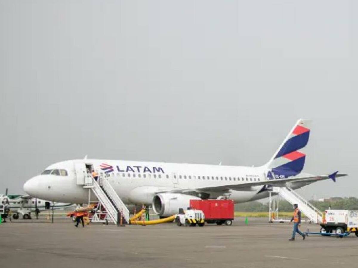 Avión con destino a Cartagena sufrió emergencia