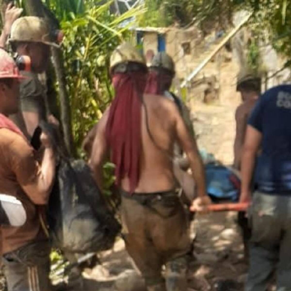 Dos mineros resultaron heridos en un socavón de Marmato, Caldas