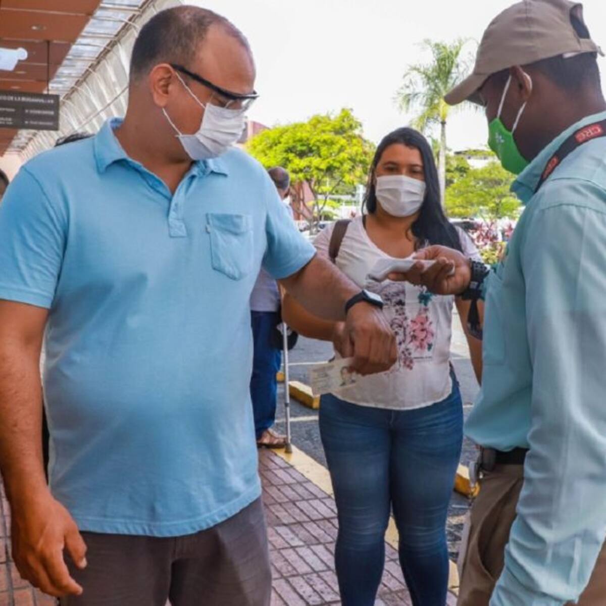 Recuerde que están vigentes en Cali el #PicoYcédula y la #LeySeca