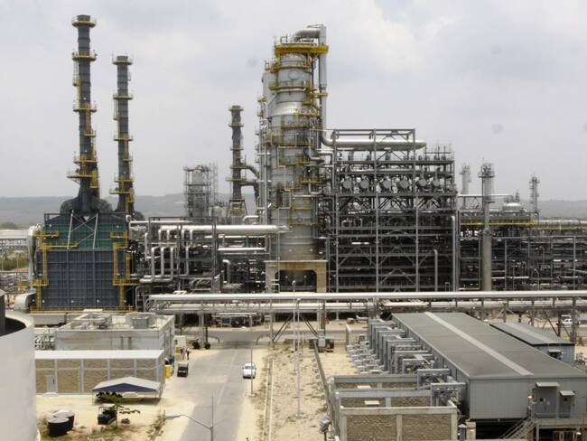 La Refinería de Cartagena mantiene todas las unidades de proceso en servicio y alcanza una carga por encima de los 200 mil barriles por día