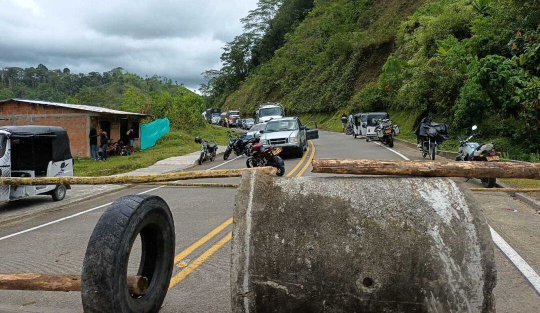 Bloqueo en la vía  Medellín Costa Atlántica (Imagen referencial)