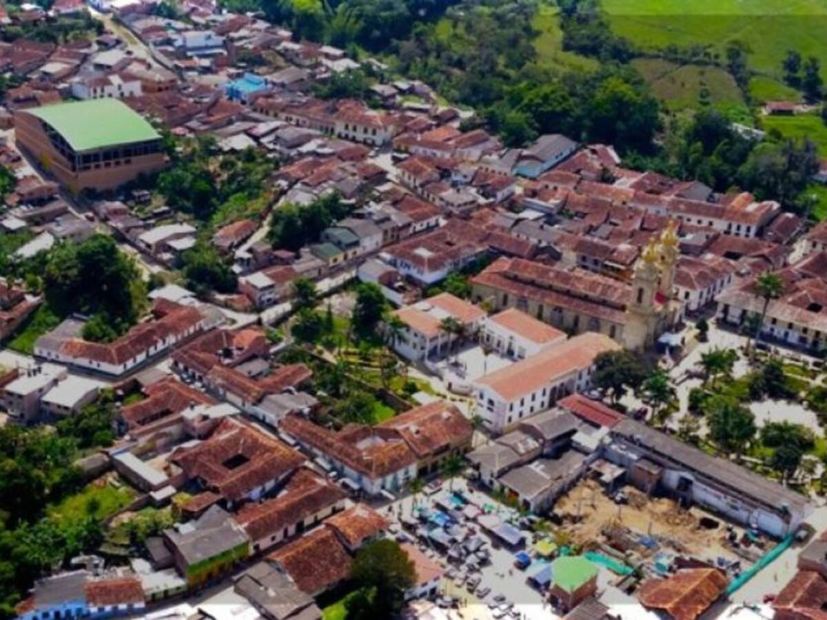 Falta de agua en Suaita por temporada seca y deforestación