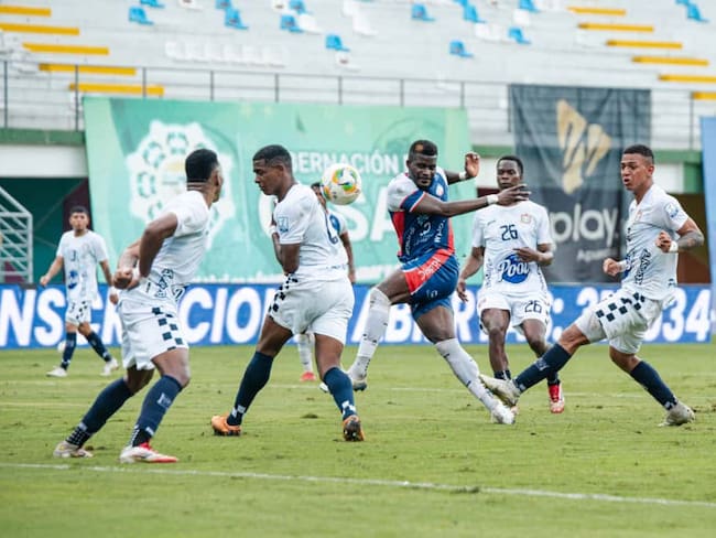 Alianza y Chicó se enfrentan en Valledupar por la tercera fecha del campeonato / Colprensa.