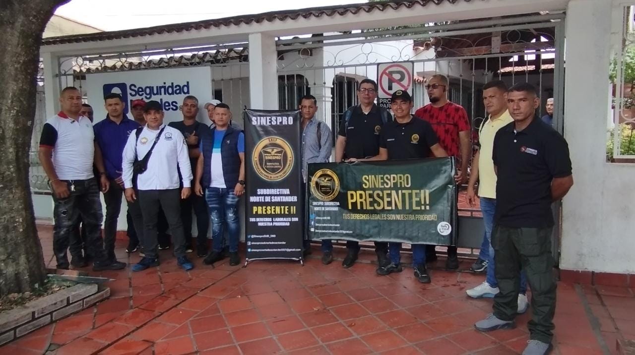 Los escoltas dicen estar abiertos al diálogo