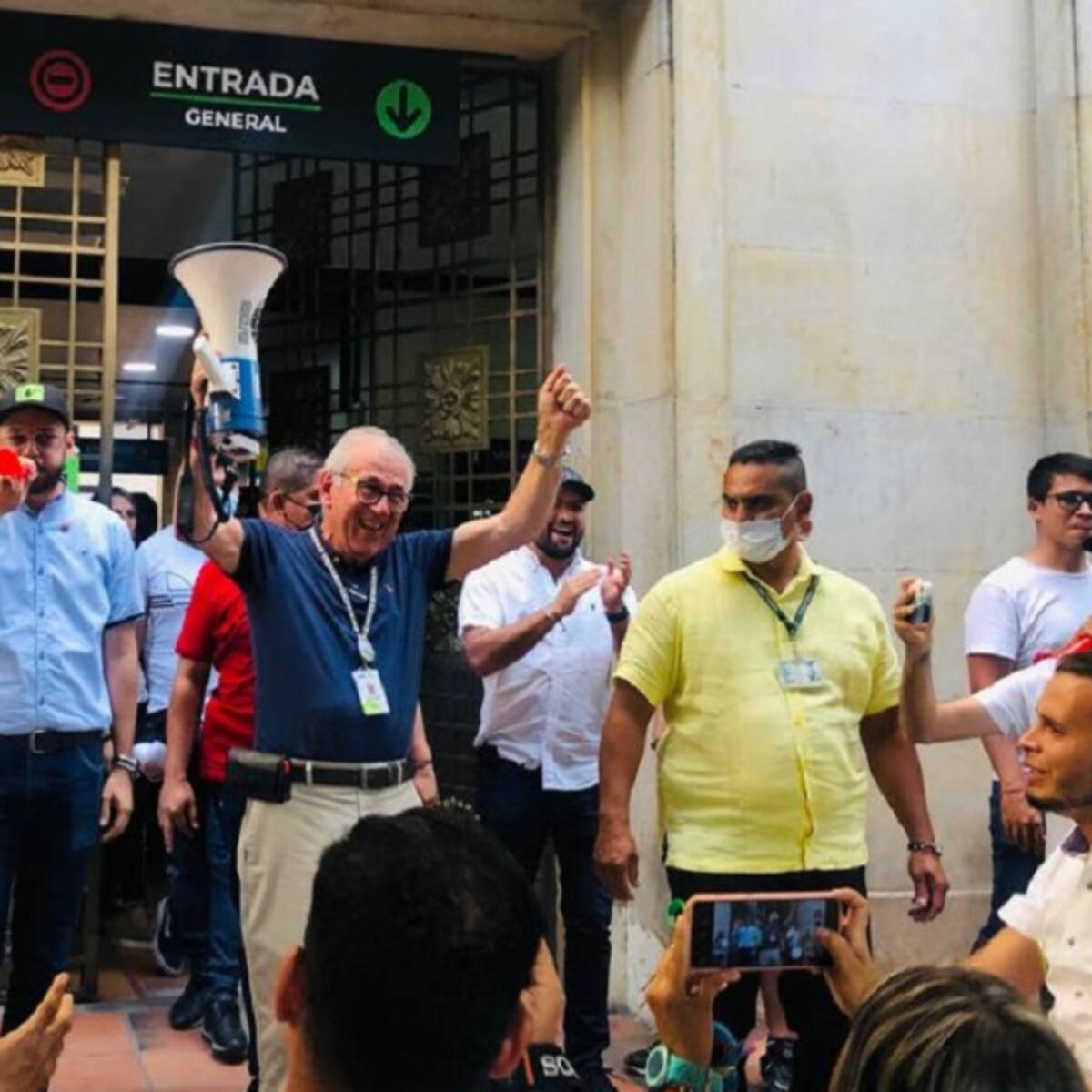 "Los corruptos fueron sepultados": alcalde por proceso revocatoria