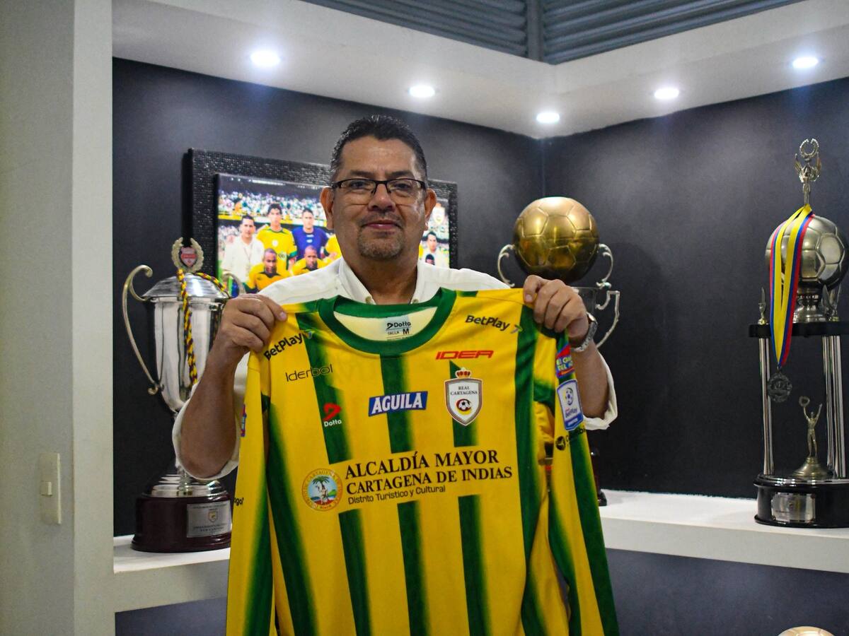 Álvaro Hernández fue presentado como nuevo técnico de Real Cartagena