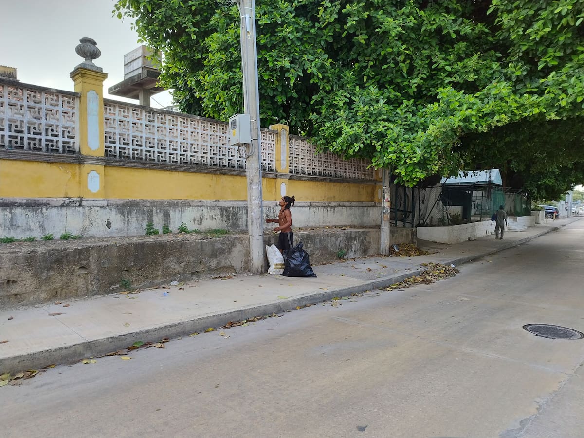 Barrio Pie de la Popa sigue azotado por habitantes de calle: “se llevan lo que sea”