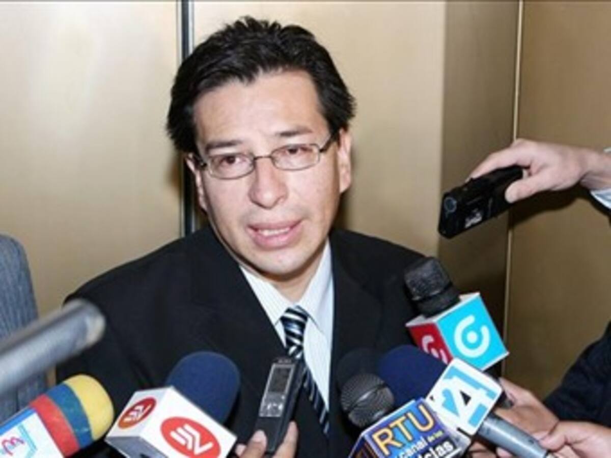 Ecuador pedirá a Consejo Defensa Unasur trate caso espionaje desde Colombia