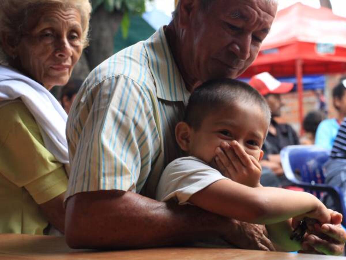 FOTOS: Por física hambre venezolanos acuden a albergues en Cúcuta