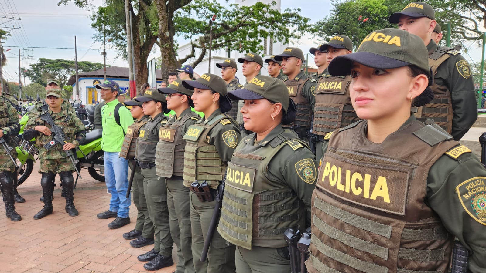La Policía tiene un dispositivo especial de seguridad por el día de la madre en Ibagué.