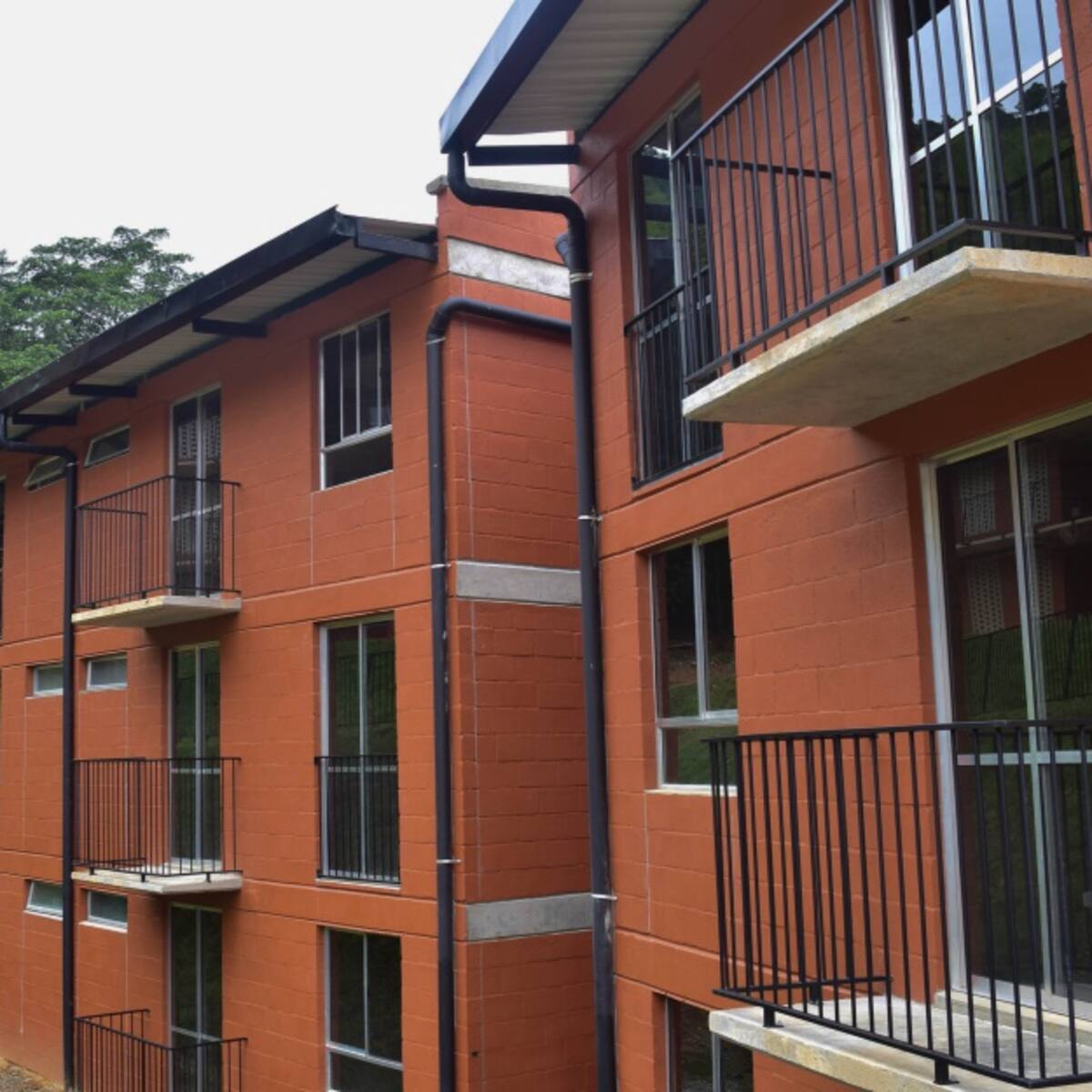 Camacol lanza llamado urgente: "Subsidios y aranceles ponen en jaque la vivienda social"
