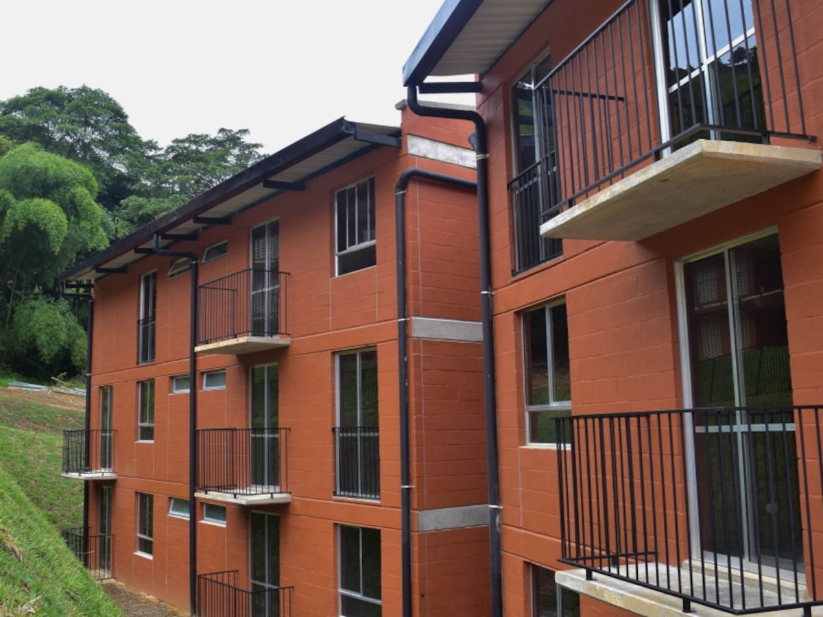 Denuncia: Presupuesto 2022 no contempla programa de vivienda para pobres