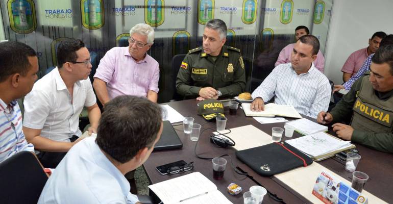 Aspecto del Consejo de Seguridad en el despacho del alcalde de Soledad.