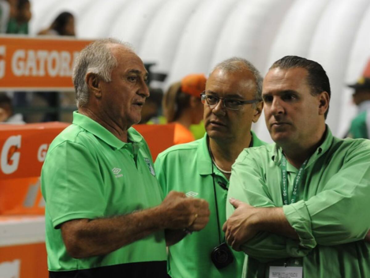 Carlos Orbe, un árbitro 'tarjetero', según José Borda