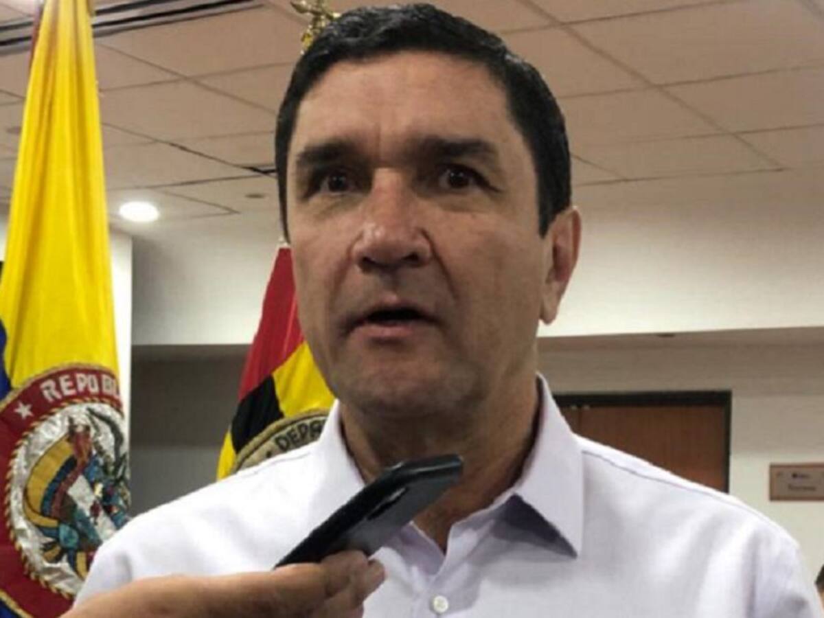 "Creo en la independencia de poderes": Cárdenas por caso Uribe